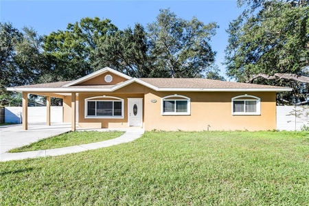Unit for sale at 2605 Lincoln Avenue South, LAKELAND, FL 33803