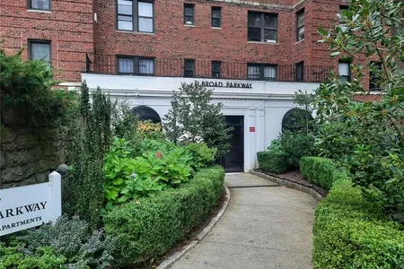 Unit for sale at 1 Broad Parkway, White Plains, NY 10601