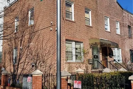 Unit for sale at 2 Roosevelt Court, Brooklyn, NY 11232