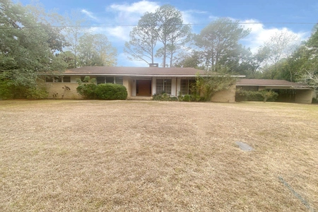 Unit for sale at 3911 Old Canton Lane, Jackson, MS 39206