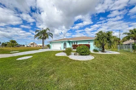Unit for sale at 923 Southeast 23rd Street, CAPE CORAL, FL 33990
