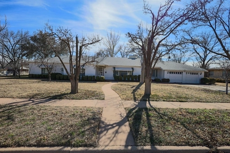 Unit for sale at 3001 36th Street, Lubbock, TX 79413