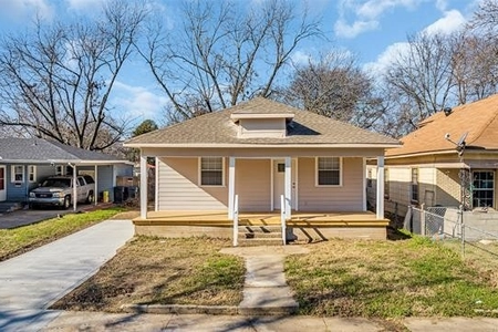 Unit for sale at 613 A Street Northwest, Ardmore, OK 73401