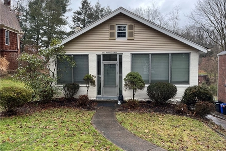 Unit for sale at 103 Woodside Road, Forest Hills Boro, PA 15221