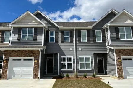 Unit for sale at 1820 Fox Den Loop, Greenville, NC 27858