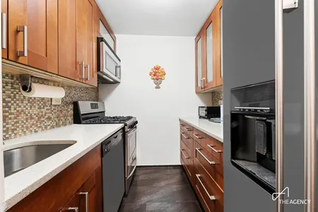 Unit for sale at 180 W End Avenue, Manhattan, NY 10023