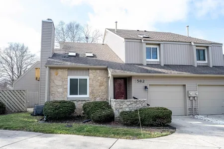 Unit for sale at 582 Conner Creek Drive, Fishers, IN 46038