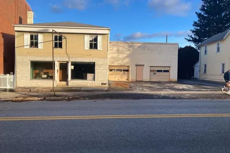 Unit for sale at 118 East Main Street, HUMMELSTOWN, PA 17036