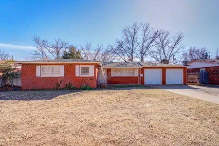 Unit for sale at 2119 56th Street, Lubbock, TX 79412