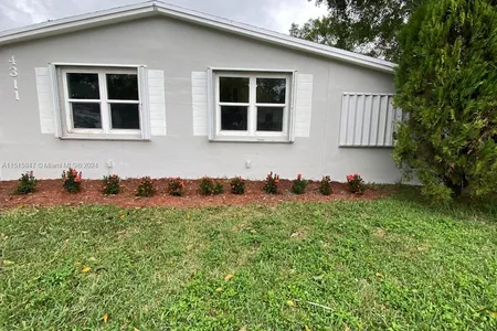 Unit for sale at 4311 Northwest 59th Street, North Lauderdale, FL 33319