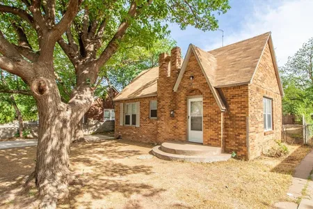 Unit for sale at 1913 25th Street, Lubbock, TX 79411