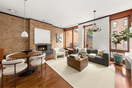 Unit for sale at 146 W 74TH Street, Manhattan, NY 10023