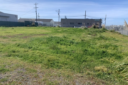 Unit for sale at 16 2nd Street, Eureka, CA 95501