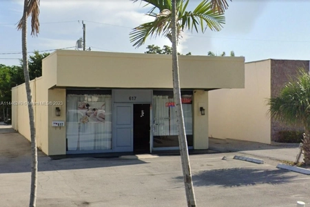 Unit for sale at 617 Northlake Boulevard, North Palm Beach, FL 33408