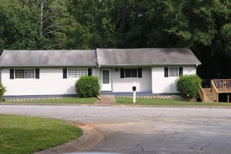 Unit for sale at 2415 Wales Drive, Austell, GA 30106