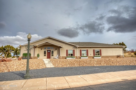 Unit for sale at 327 South Pioneer Trail, Snowflake, AZ 85937