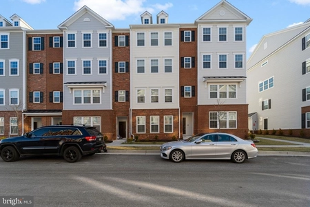 Unit for sale at 9433 James MacGowan Lane, OWINGS MILLS, MD 21117
