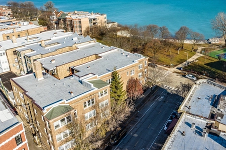 Unit for sale at 7700 N Eastlake Terrace, Chicago, IL 60626