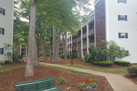 Unit for sale at 36 Greentree Ln, Weymouth, MA 02190