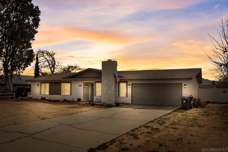 Unit for sale at 21164 Sitkan Road, Apple Valley, CA 92308