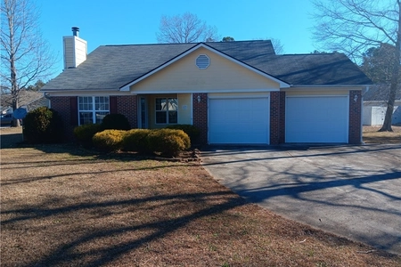 Unit for sale at 517 Woodwind Drive, Spring Lake, NC 28390