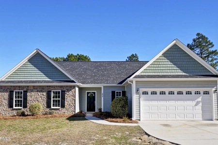 Unit for sale at 272 Inverness Drive, Hubert, NC 28539