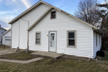 Unit for sale at 960 East Gray Street, Martinsville, IN 46151