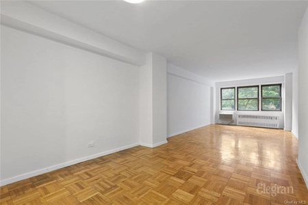 Unit for sale at 150 East 37th Street, New York, NY 10016