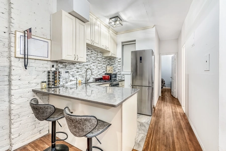 Unit for sale at 207 E 21st Street, Manhattan, NY 10010