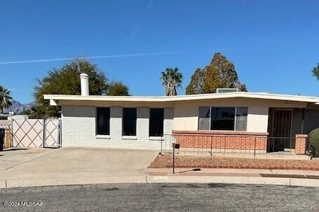 Unit for sale at 1575 South Rocky Mountain Drive, Tucson, AZ 85710