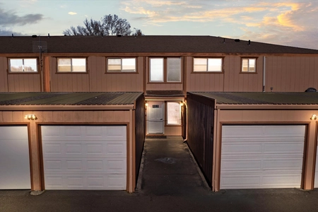 Unit for sale at 3121 West Hood Avenue, Kennewick, WA 99336