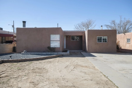 Unit for sale at 941 Palomas Drive Southeast, Albuquerque, NM 87108