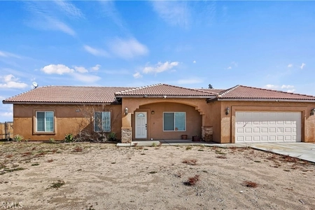 Unit for sale at 15058 Lofton Street, Victorville, CA 92394