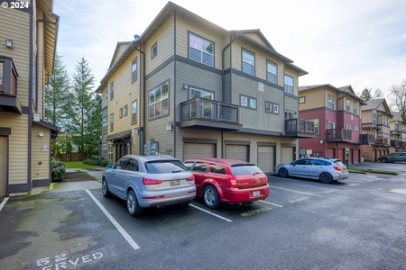 Unit for sale at 22852 SW FOREST CREEK DR, Sherwood, OR 97140