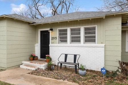 Unit for sale at 2515 32nd Street, Lubbock, TX 79410