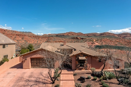 Unit for sale at 2086 North Cascade Canyon Drive, St George, UT 84770