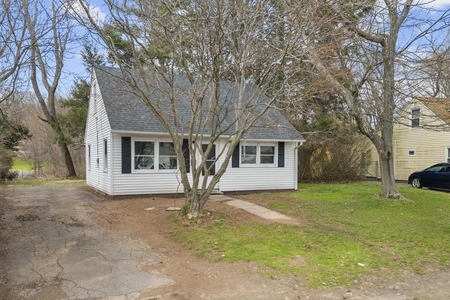 Unit for sale at 262 Glen Hills Road, Meriden, Connecticut 06451