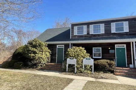 Unit for sale at 349 MEETING HOUSE LN, Southampton, NY 11968
