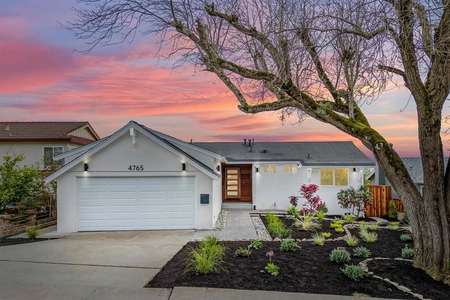 Unit for sale at 4765 Rollinghills Way, Castro Valley, CA 94546