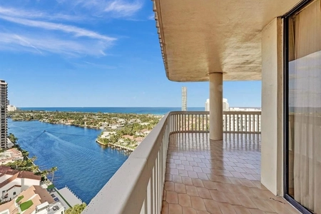 Unit for sale at 19355 Turnberry Way, Miami, FL 33180