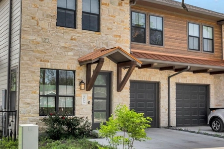 Unit for sale at 808 East 17th Street, Georgetown, TX 78626