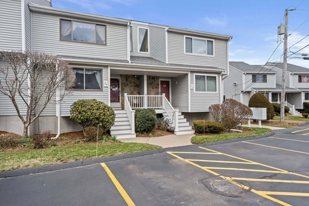 Unit for sale at 1008 Pleasant St, Weymouth, MA 02189