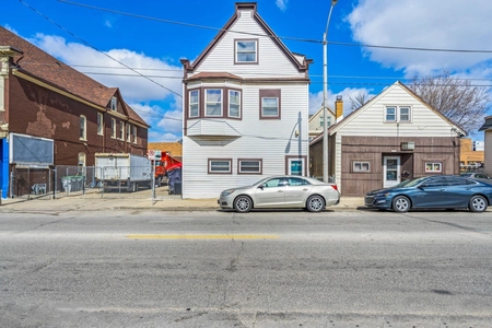 Unit for sale at 1524 West Mitchell Street, Milwaukee, WI 53204