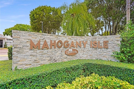 Unit for sale at 10521 Mahogany Key Circle, Miami, FL 33196