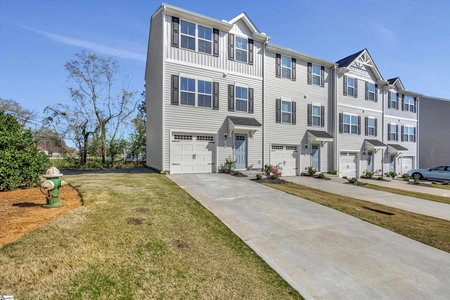Unit for sale at 103 Brooklane Court, Easley, SC 29642