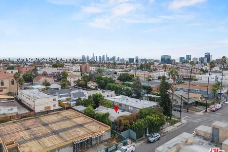Unit for sale at 206 North Mariposa Avenue, Los Angeles, CA 90004