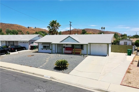 Unit for sale at 29084 Desert Hills Road, Menifee, CA 92586