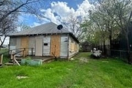 Unit for sale at 807 West Morphy Street, Fort Worth, TX 76104