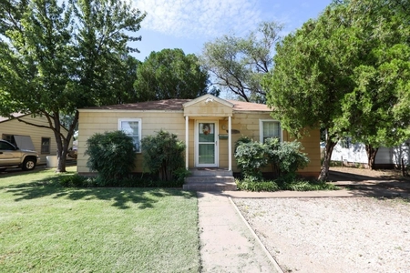 Unit for sale at 2405 31st Street, Lubbock, TX 79411