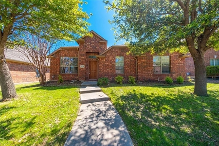 Unit for sale at 3536 Ballycastle Drive, Plano, TX 75074